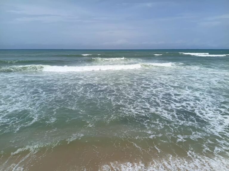 Discover the Beauty of the Atlantic Bay Beaches